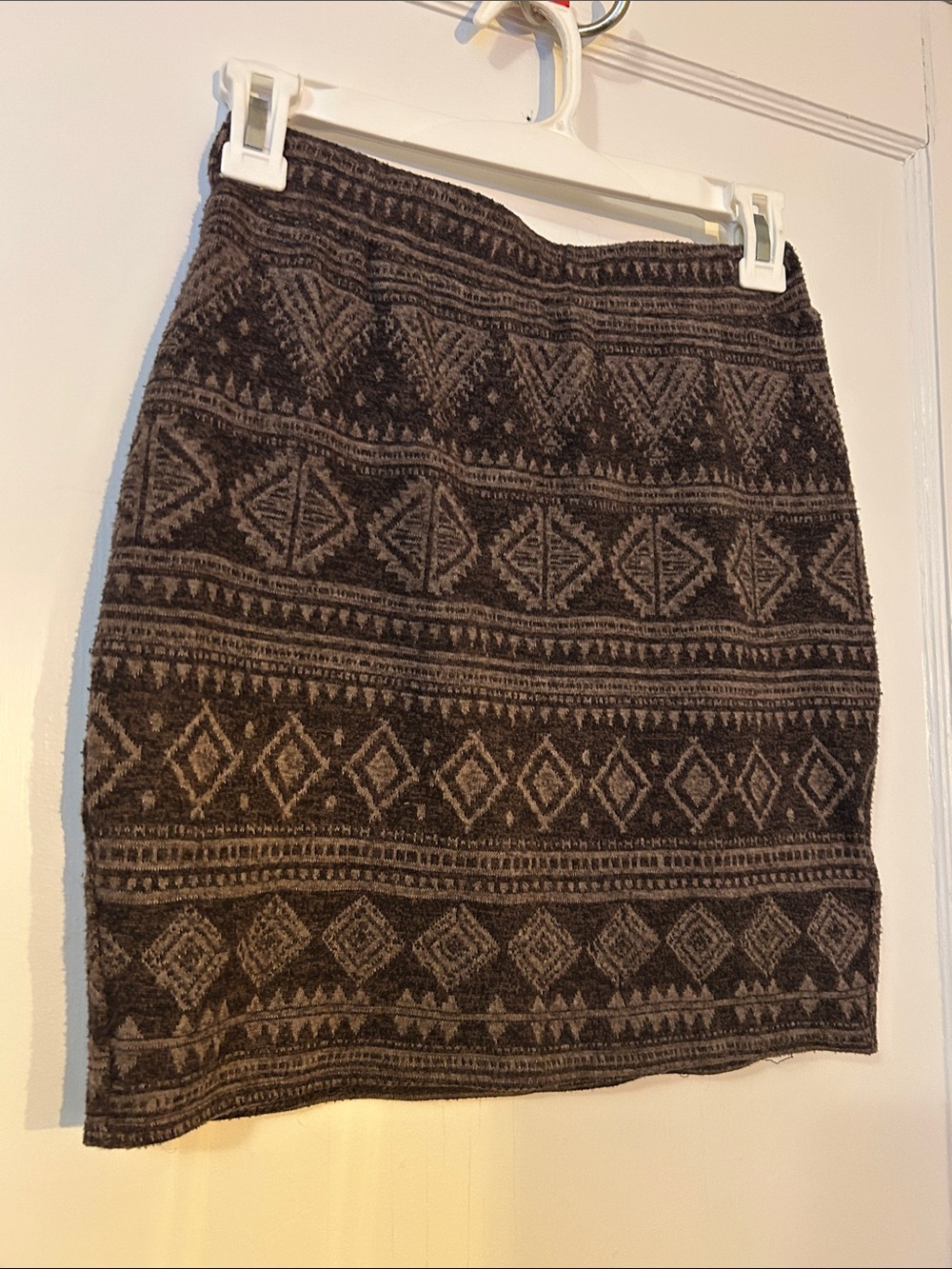Lilac and Plum Brown Geometric Knit Pencil Skirt